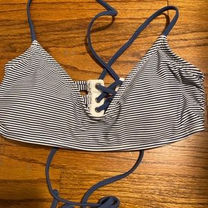 Womens target bathing suit top size MEDIUM